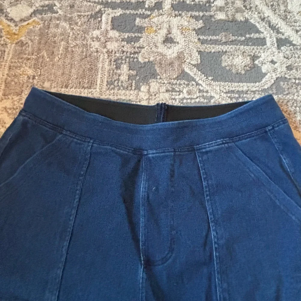 HALARA Deep Blue Cargo Jeans - Picture 4 of 8